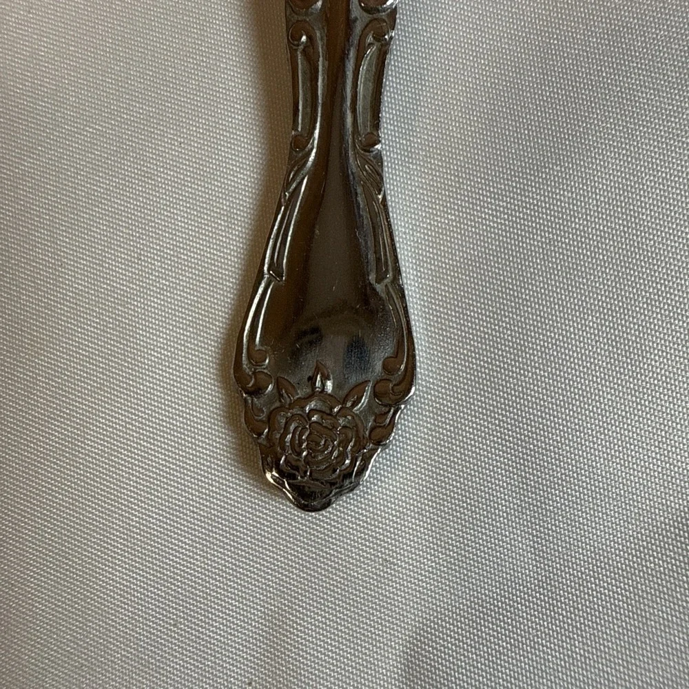 Unknown Stainless Flatware Forks Spoons Knives China Floral Set‎ of 10